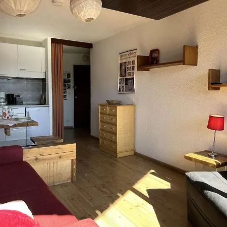 Apartment Renove Au Centre De Montgenevre, Balcon, Parking, Ideal 2 Pers, Proche Pistes - Fr-1-330d-84 Montgenevre